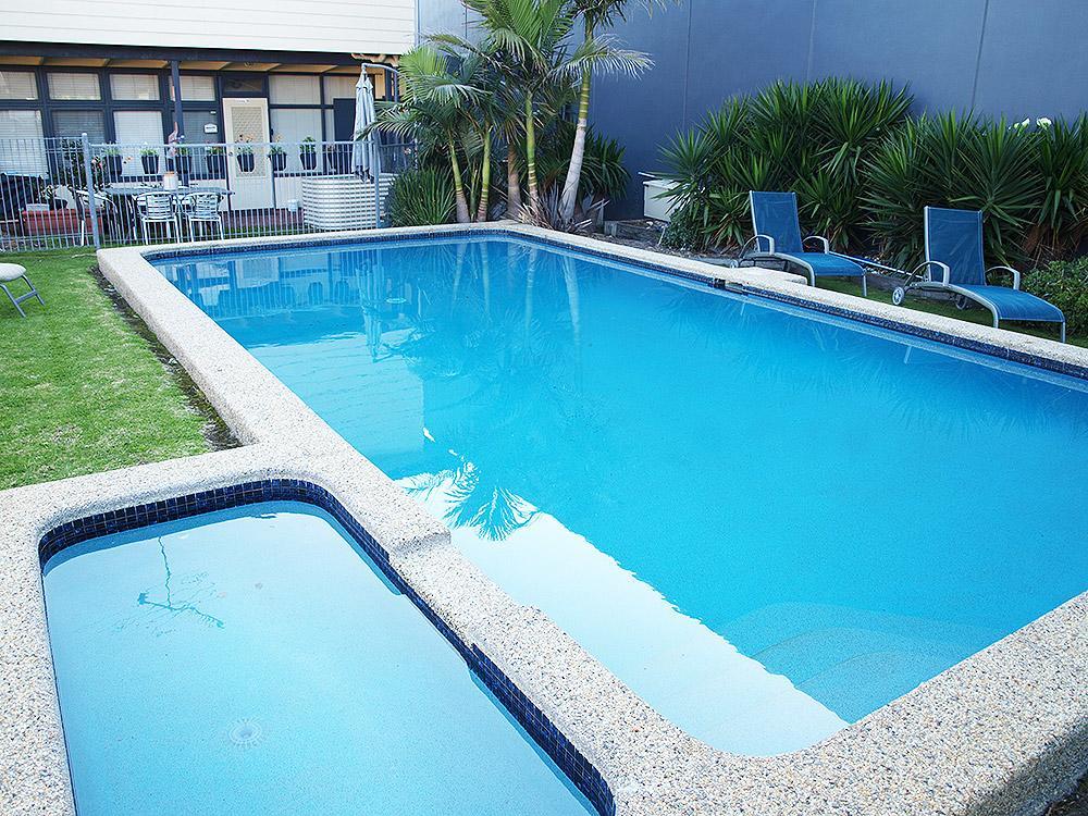 Mornington Motel Exterior photo