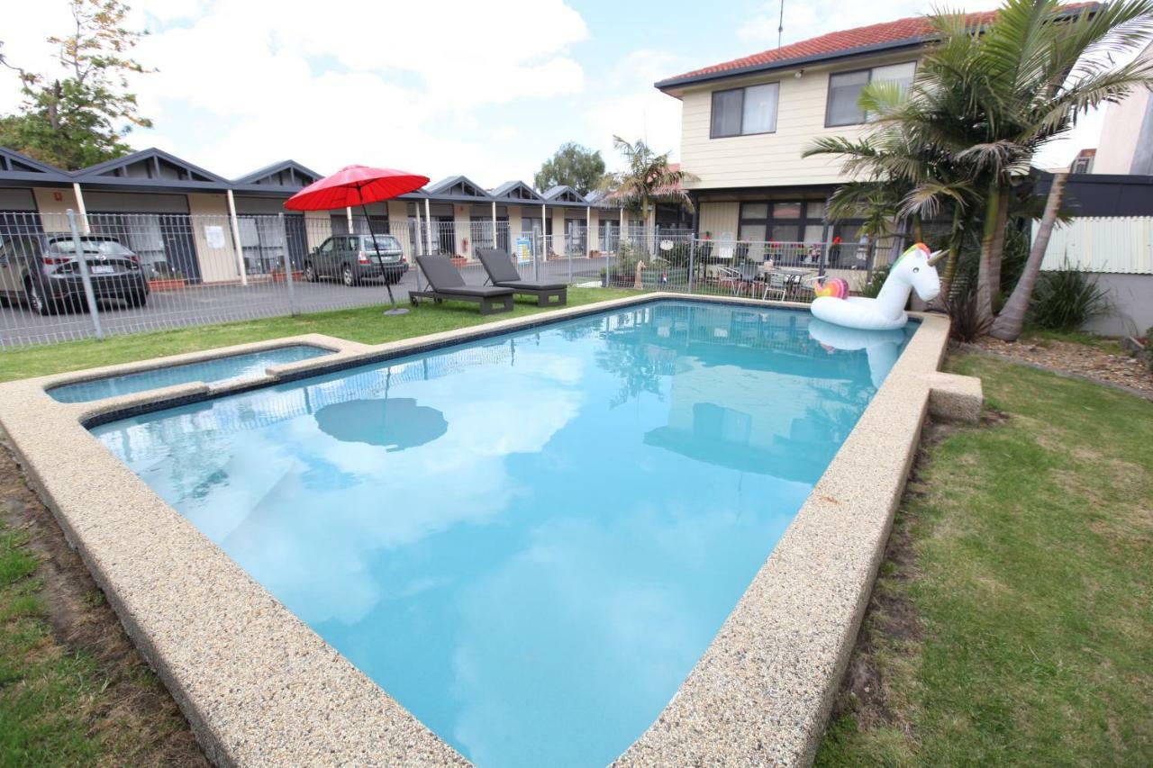 Mornington Motel Exterior photo